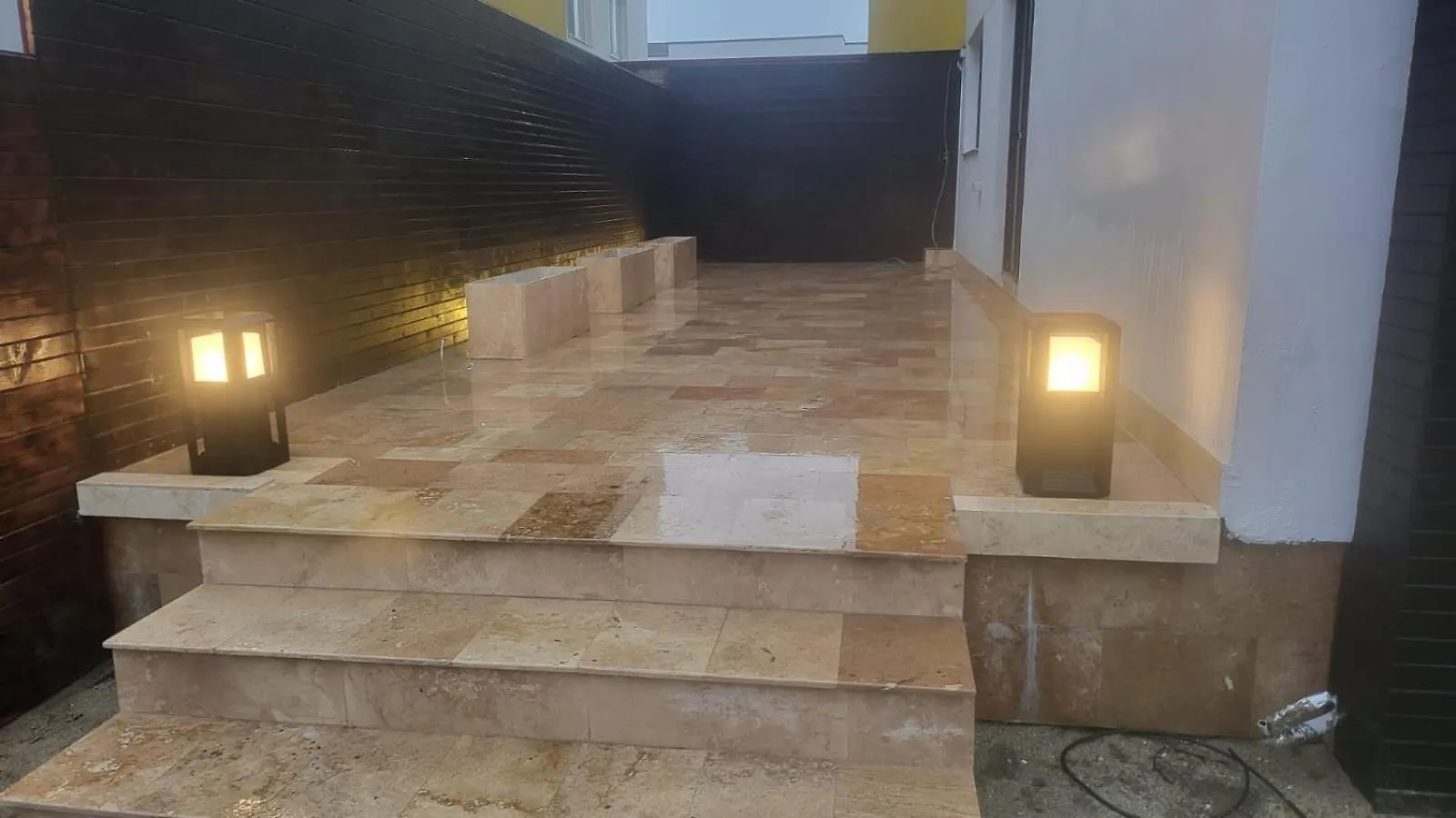 Apartament Cu Terasa 布加勒斯特 0*,