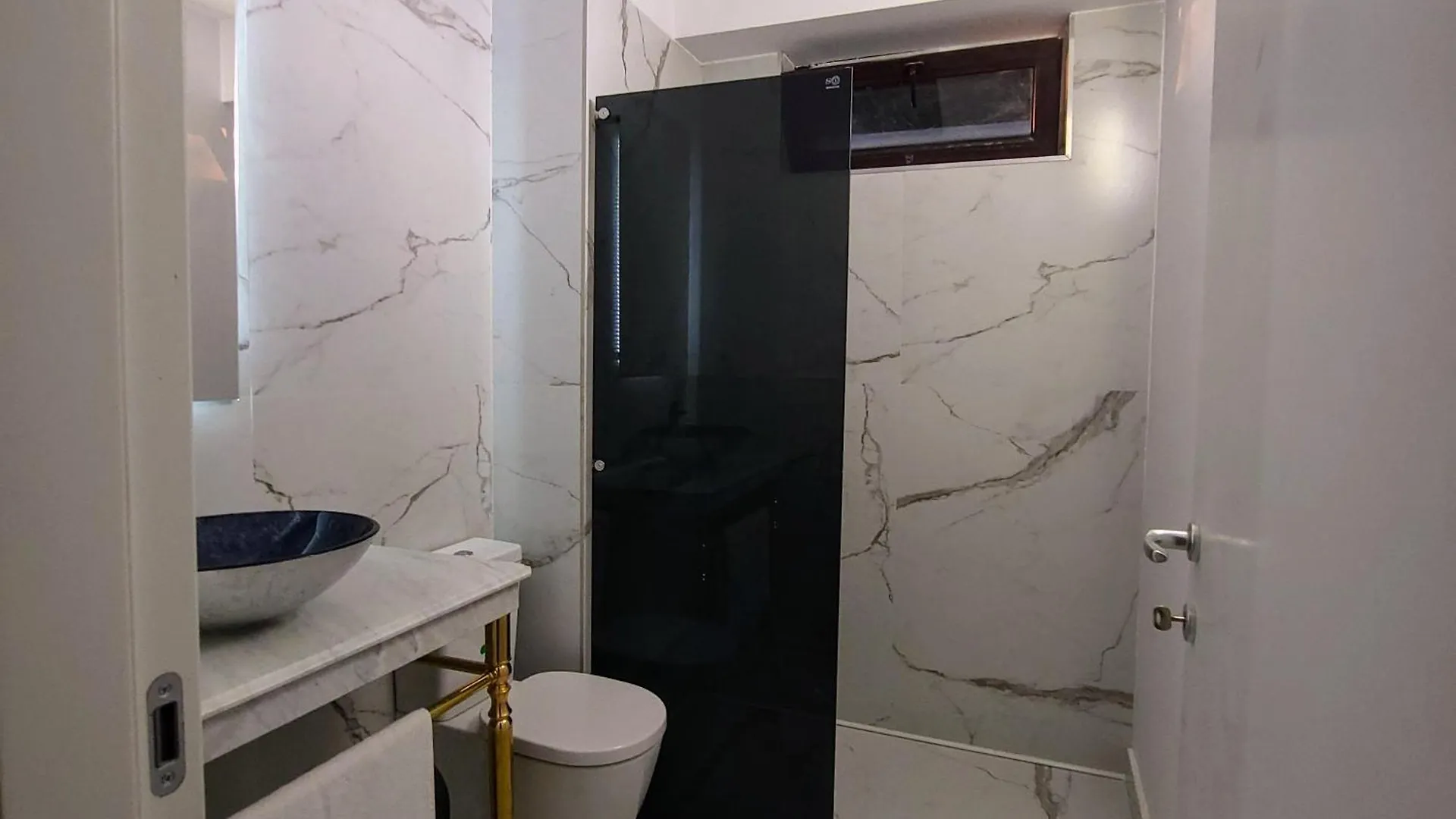 Apartament Cu Terasa Bucureşti